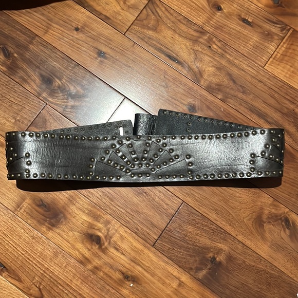 Michael Kors leather belt - Picture 4 of 4
